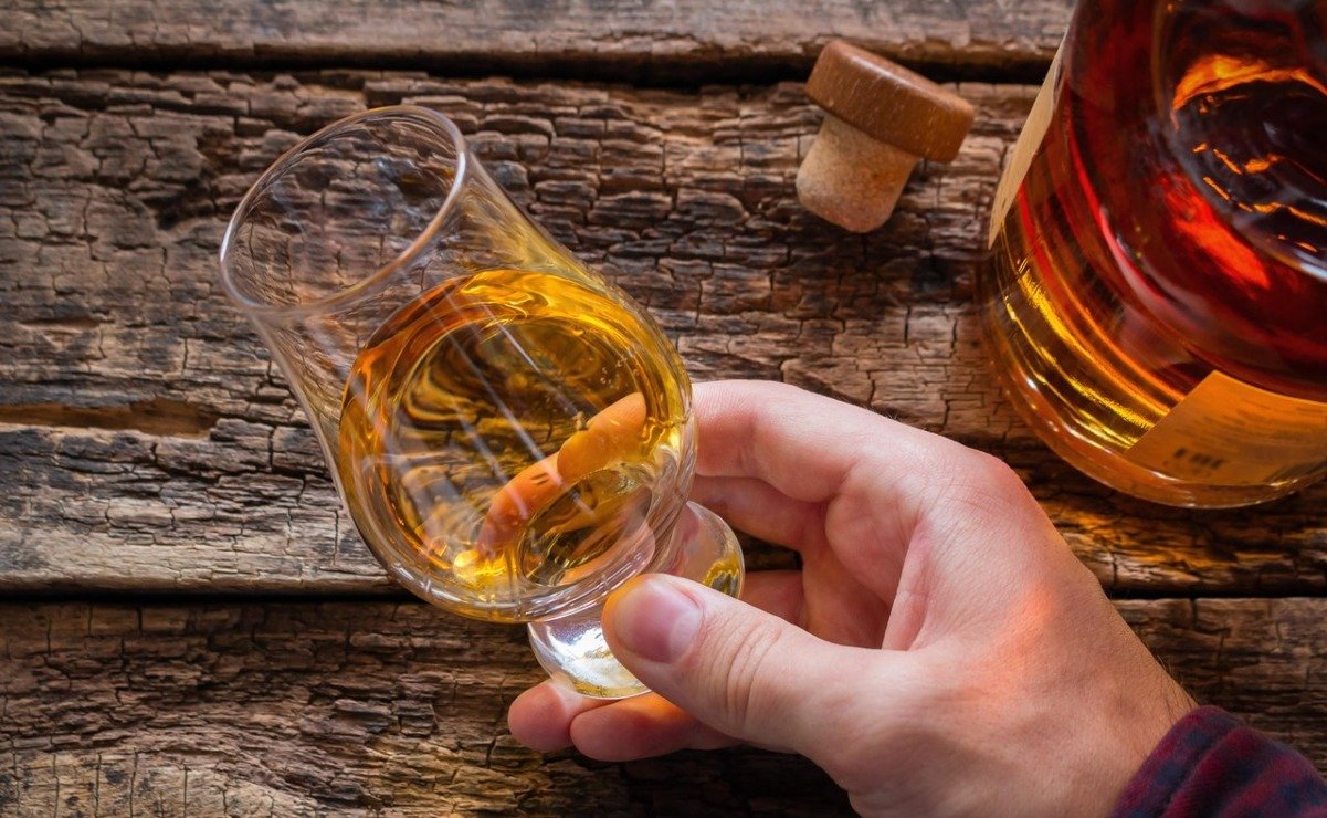 10 beneficios del whisky para la salud