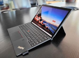 Lee más sobre el artículo ¿Cómo saber qué tipo de laptops 2 en 1 comprar?