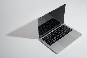 Lee más sobre el artículo Laptops ideales para diseño gráfico en 2022