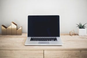 Lee más sobre el artículo ¿Por qué necesita poseer laptops?