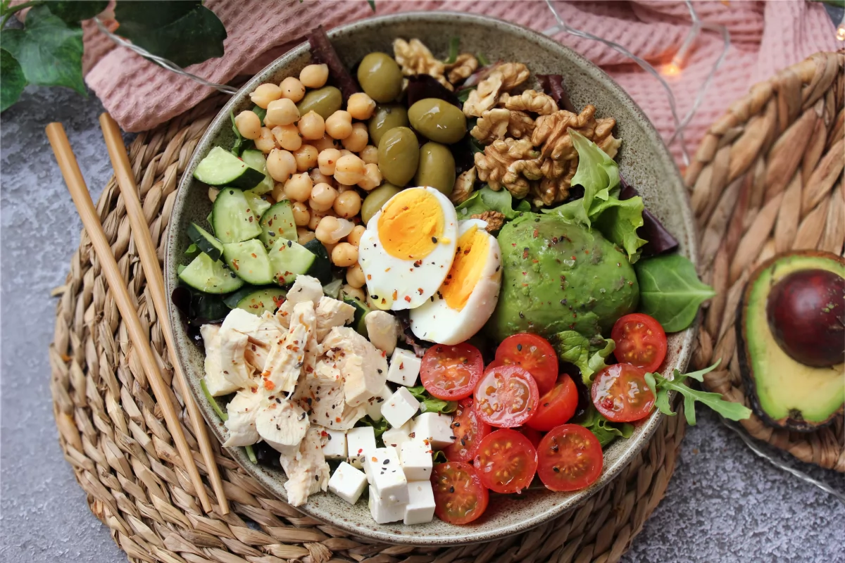 Comidas frías completas: platos que viajan bien sin perder textura