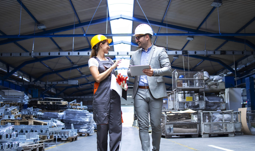 Cómo preparar una empresa para temporadas de alta producción industrial
